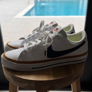 Nike Women’s White and Black Sneakers with Tan Trim